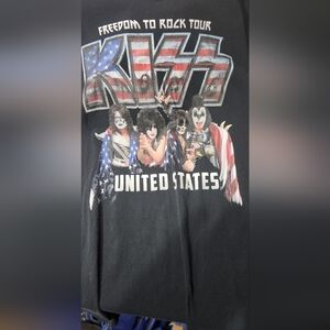 Kiss Black Graphic T-Shirt